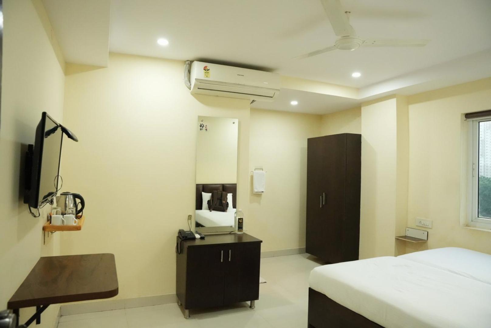Da Lara Suites Kondapur  Luaran gambar