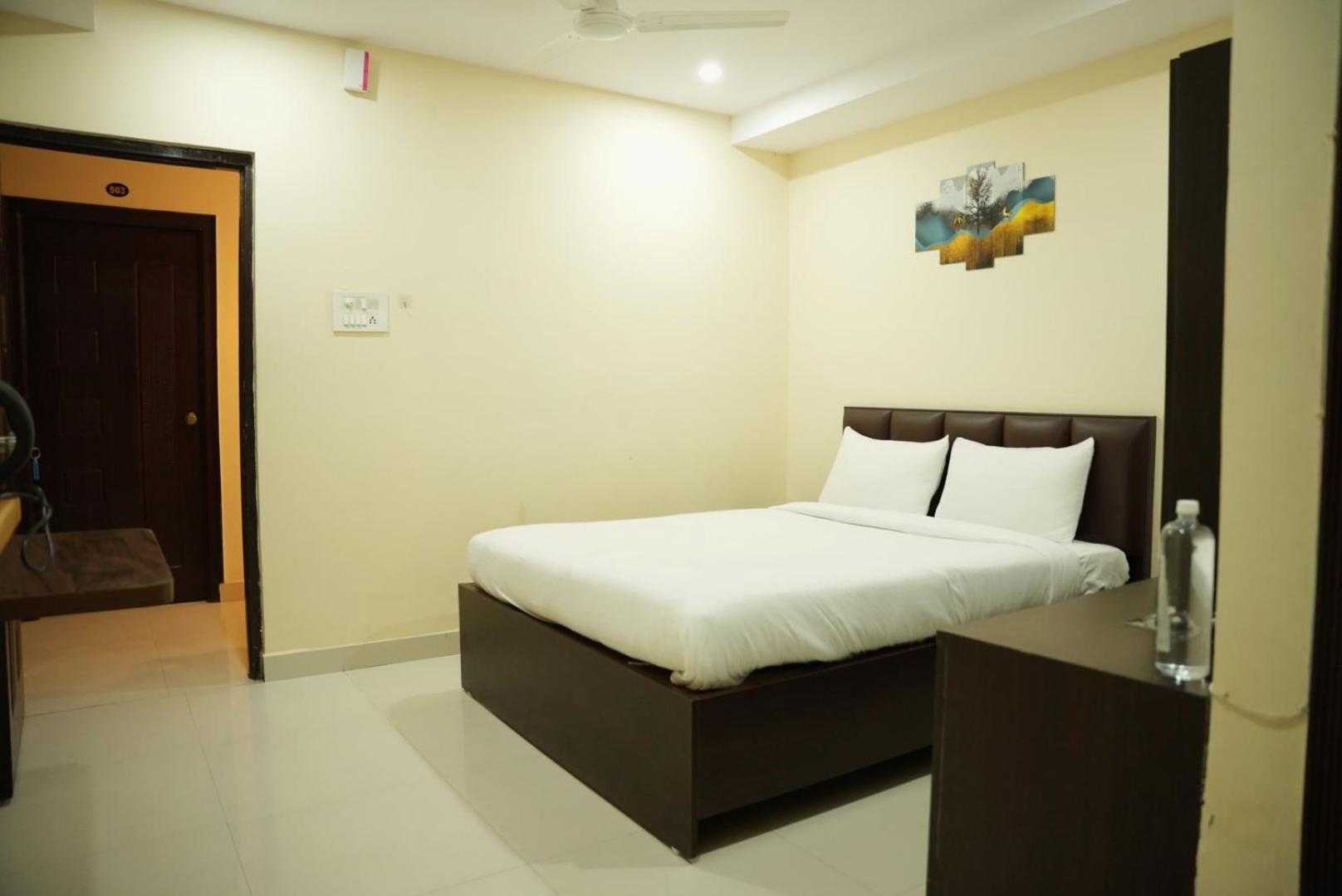 Da Lara Suites Kondapur  Luaran gambar